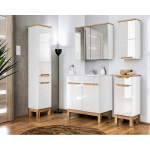 Jedna z nowoczesnych aranżacji łazienek z białymi szafkami łazienkowymi z kolekcji BALI