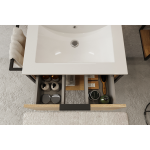 Pod umywalką znajduje się niezwykle pojemna szuflada