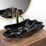 Ceramiczna miska umywalkowa przyjmuje nieregularny kształt