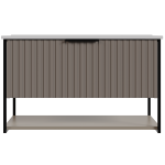 Zastosowanie zewnętrznej otwartej półki zwiększające przestrzeń do przechowywania