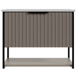 Zastosowanie zewnętrznej otwartej półki zwiększające przestrzeń do przechowywania