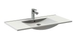 Prezentacja umywalki ceramicznej VIGO SLIM o szerokości 80 cm